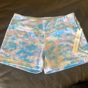 LAB MFG  new with tags